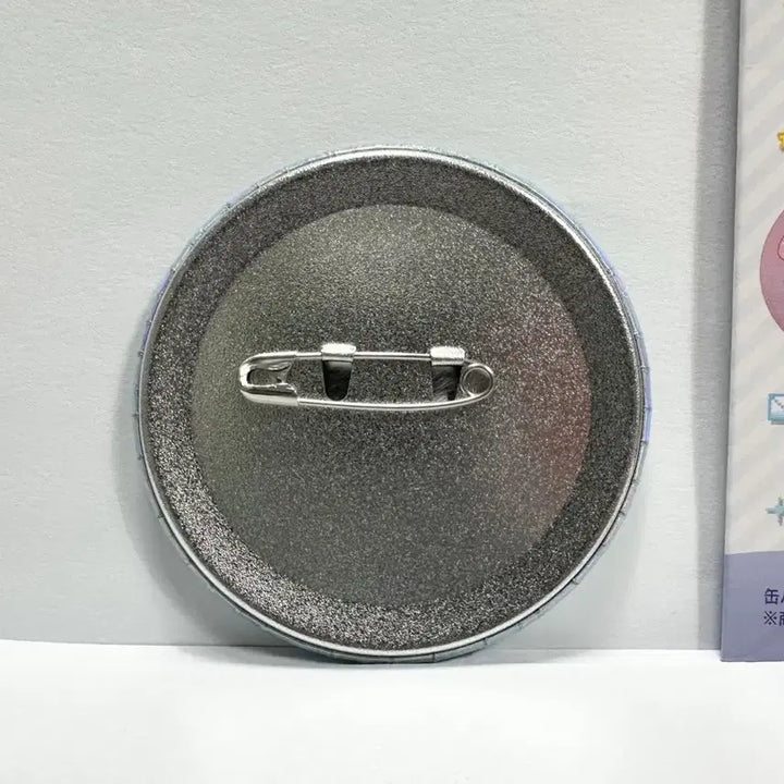 [BUNJANG] Sanrio Decorla Chic Aurora Secret Can Badge / 산리오 데코라치크 오로라 시크릿 캔뱃지