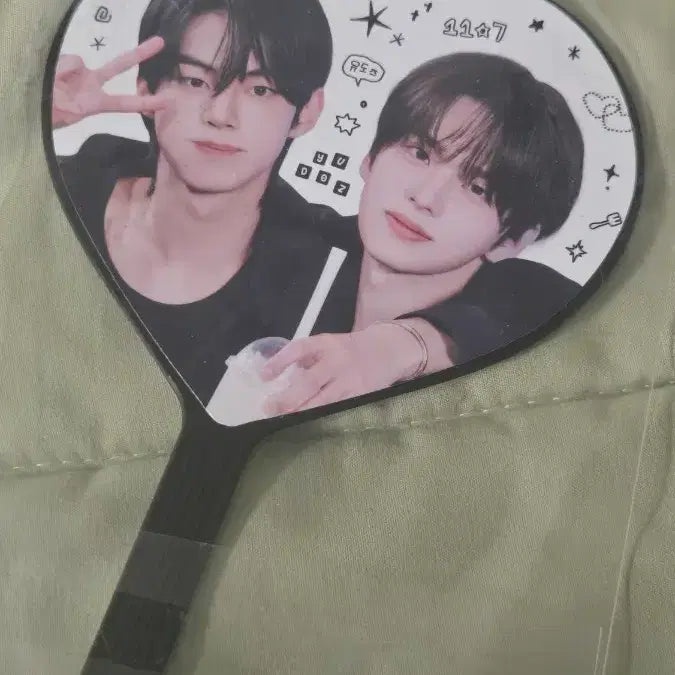 [BUNJANG] TWS Eudaimonia Mini Uchiwa (Seungyoon, Dohun) / 투어스 유도즈 신유 도훈 미니 우치와