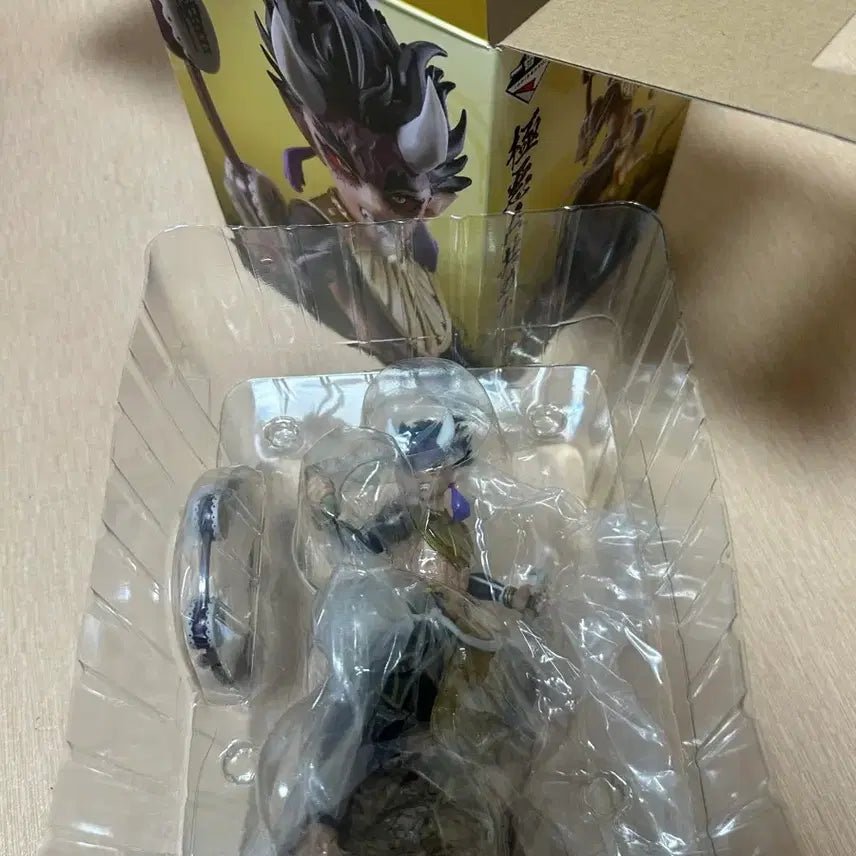 [BUNJANG] Demon Slayer Hantengu B Prize Figure / 택포7) 귀멸의 칼날 상현4 조하쿠텐 b상 피규어