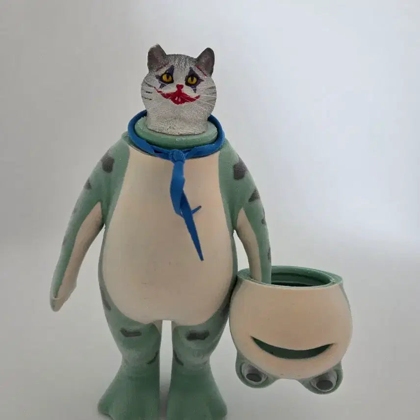 [BUNJANG] JXK Frog Part-timer Statue 6-inch / JXK 개구리 알바생 스태츄 6인치