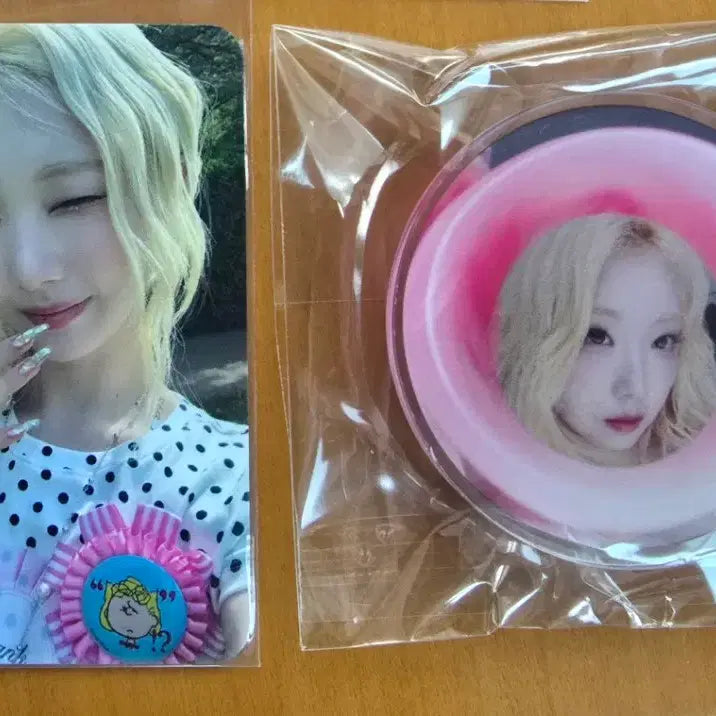 [BUNJANG] LOONA YeoJin Official Photocard Grip Talk Bundle Set / 여진 YeoJin 공방 포카 친필 그립톡 역조공 양도