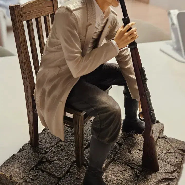 [BUNJANG] Attack on Titan Reiner Resin Figure (Model Power) / 진격의거인 모델파워(modelpower) 라이너 레진 피규어