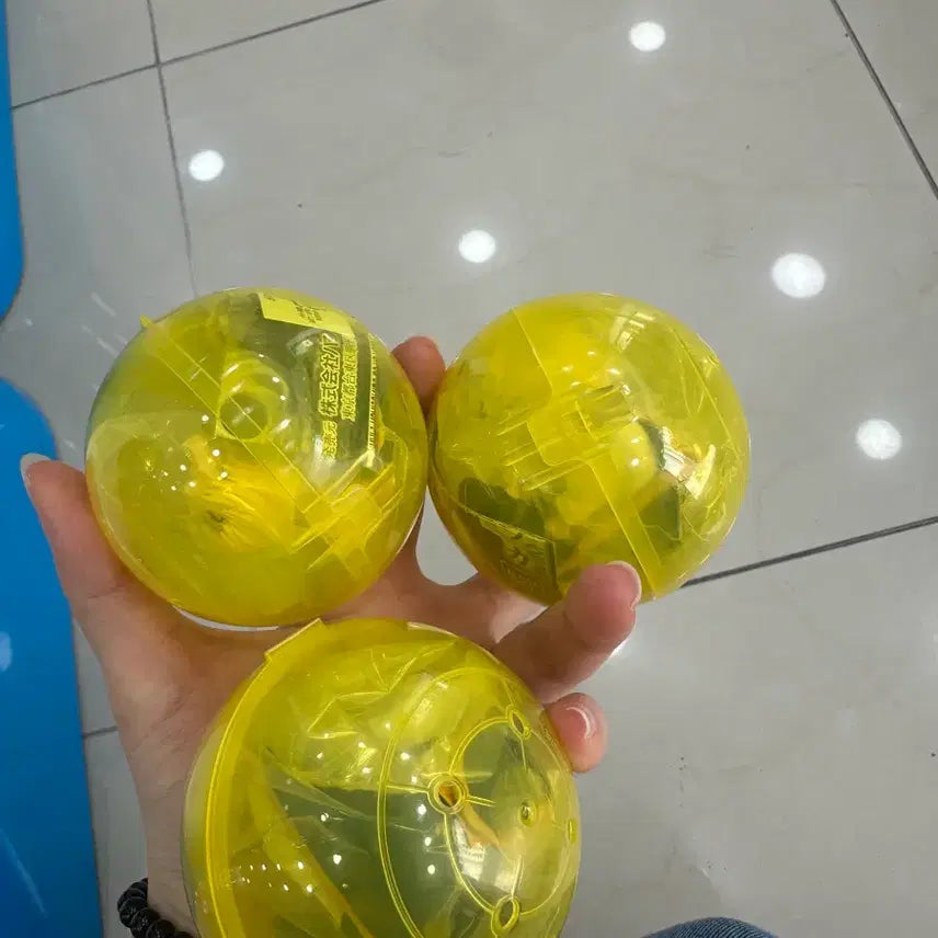 [BUNJANG] Hunter x Hunter Suwarasetai Gacha Kurapika (Sealed) - Set of 2 / 헌터헌터 스와라세타이 가챠 크라피카 미개봉 새상품 2개