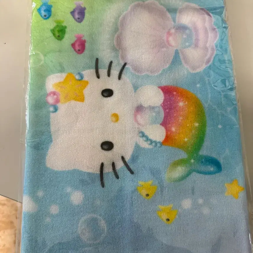 [BUNJANG] Hello Kitty Under the Sea Face Towel / 헬로키티 바닷속 얼굴 타월 키티쿠지 새상품