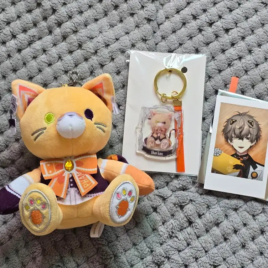 [BUNJANG] NIJISANJI EN Alban Knox Cat Plush Doll / 무료배송) 니지산지en 알반 녹스 고양이 누이 + 1주년 스냅샷 + 키링