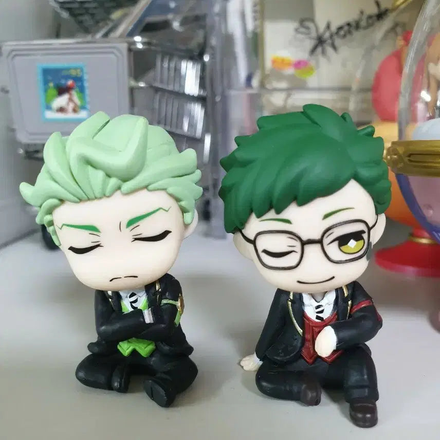[BUNJANG] Twisted Wonderland Shoulder Cushion Figure Sebaek Tray / 트위스테 어깨쿵 피규어 세백 트레이
