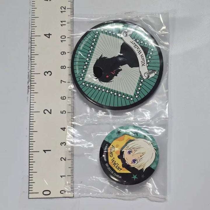 [BUNJANG] D.Gray-man Allen Walker Can Badge Pin Set (2016) / 디그레이맨 알렌 워커 캔 뱃지 핀 세트 (2016)
