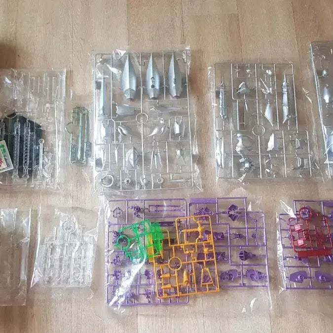[BUNJANG] Cybuster Extra Finish Unassembled Model Kit / 사이바스터 엑스트라 피니시 미조립