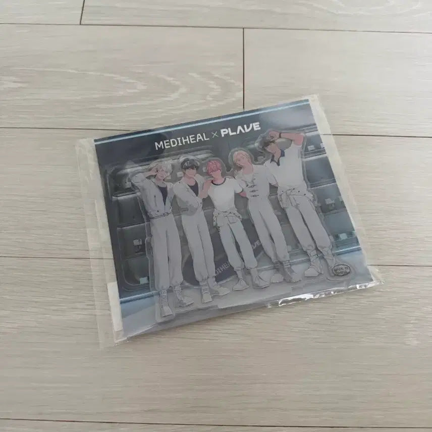 [BUNJANG] PLAVE Mediheal Acrylic Stand Sealed / 플레이브 메디힐 아크릴스탠드 미개봉 판매