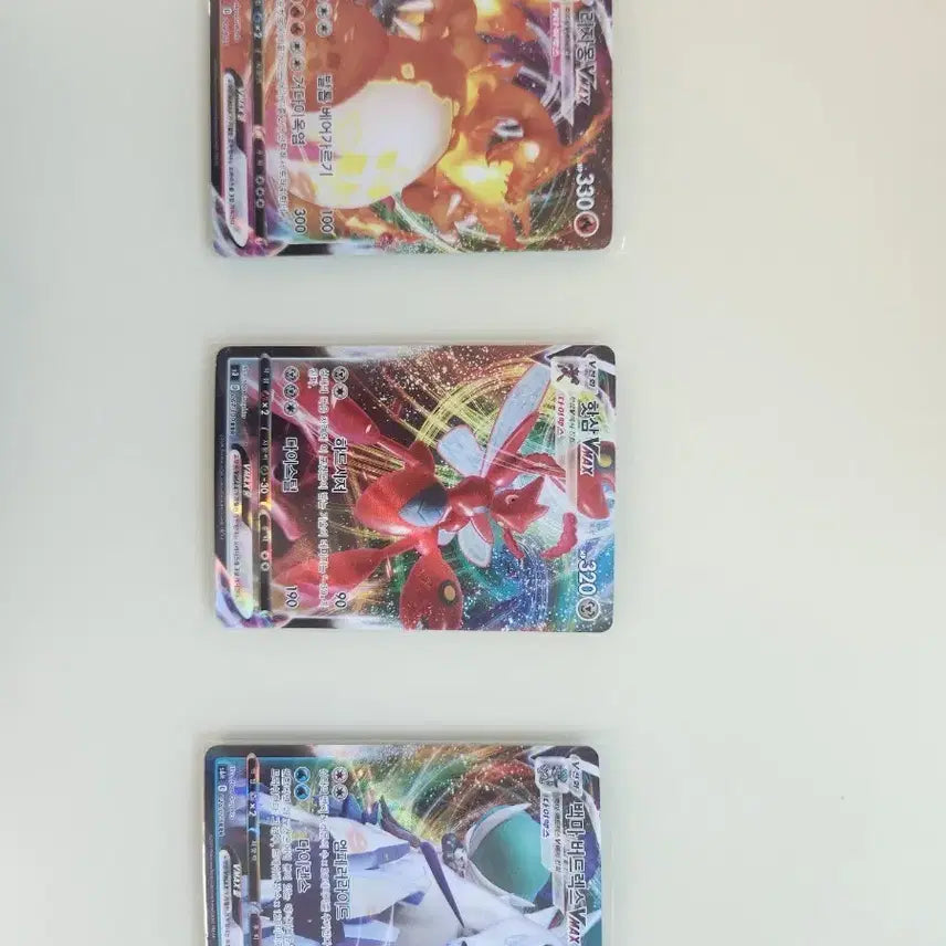 [BUNJANG] Mega Hot Vmax, Calyrex Vmax, Charizard Vmax Cards / 메가핫삼Vmax, 백마 버드렉스 Vmax,리자몽Vmax 판매합니다