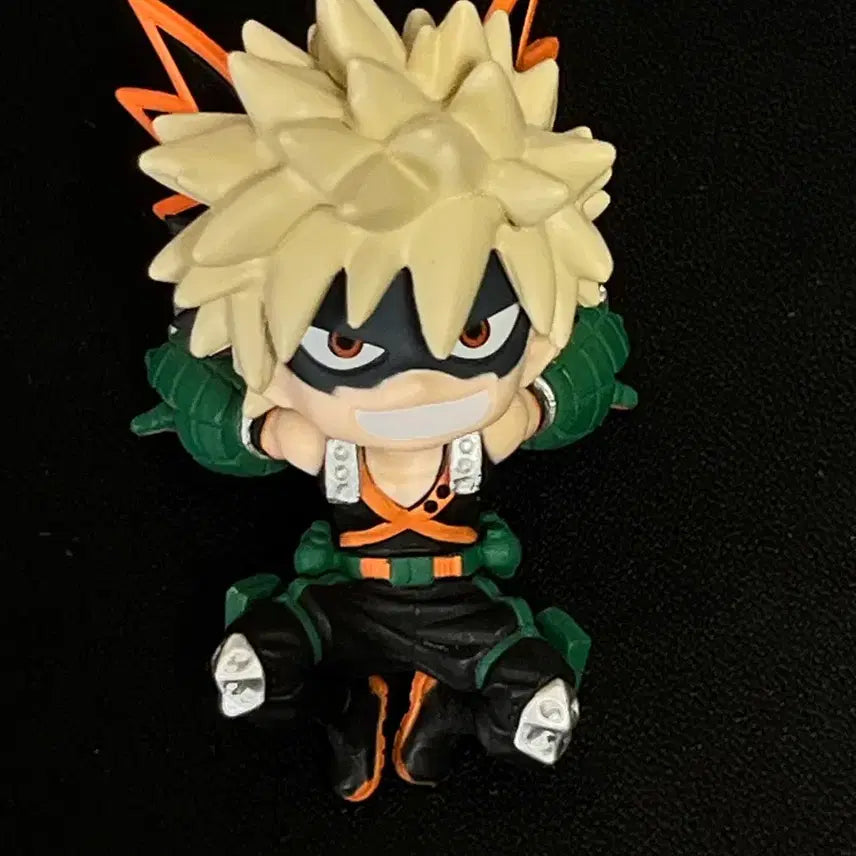 [BUNJANG] My Hero Academia Katsuki Bakugo Diorama Figure / 나의 히어로 아카데미아 바쿠고 카츠키 피규어 디오라마