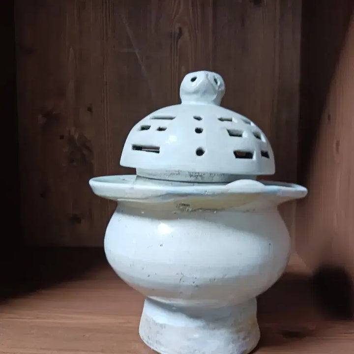 [BUNJANG] Joseon Dynasty White Porcelain Incense Burner (Lid Mismatched) / 조선백자 향로  뚜껑 제짝 아님