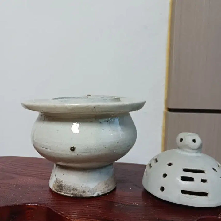 [BUNJANG] Joseon Dynasty White Porcelain Incense Burner (Lid Mismatched) / 조선백자 향로  뚜껑 제짝 아님