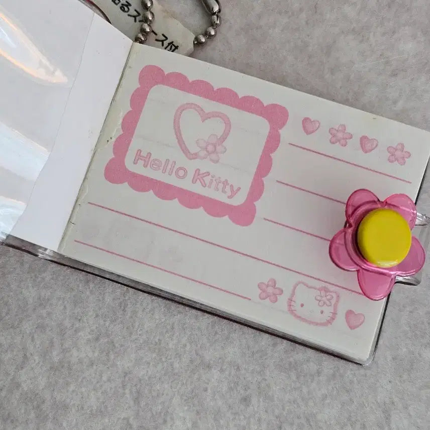[BUNJANG] Vintage Kahana Hello Kitty Classic Mini Diary Charm / 빈티지 카오하나 헬로키티 고전 수첩 키링 키티수첩 미니 다이어리