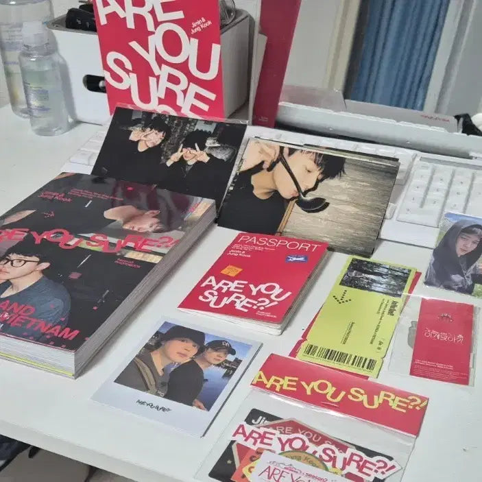 [BUNJANG] SEVENTEEN ARE YOU SURE 2 Photobook &amp; Goods Set / ARE YOU SURE 2 포토북 + 굿즈 세트구성