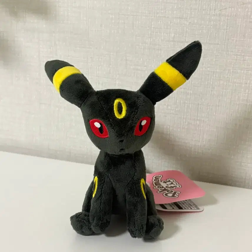 [BUNJANG] Pokemon Center Umbreon Fit Plush / 포켓몬센터 블래키 핏 인형