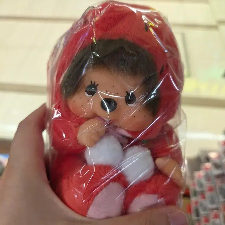 [BUNJANG] Monchhichi Strawberry Costume Plush / 딸기 몬치치