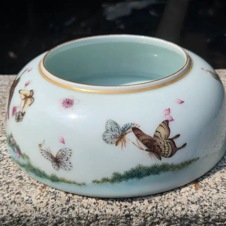 [BUNJANG] Qianlong Period Celadon Porcelain Brush Washer with Butterfly Motif / 중국도자기 건륭년제관비 분채 필세