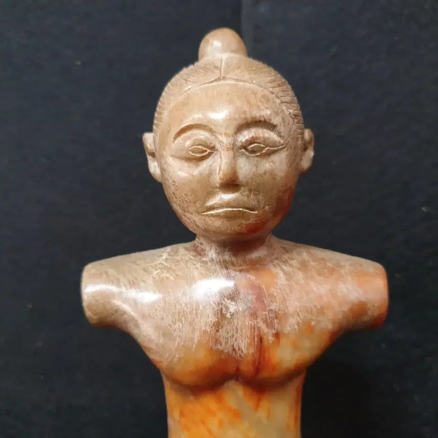 [BUNJANG] Hwajeonok Translucent Jade Figure / (수원만물)출토 화전옥 통옥 인물상