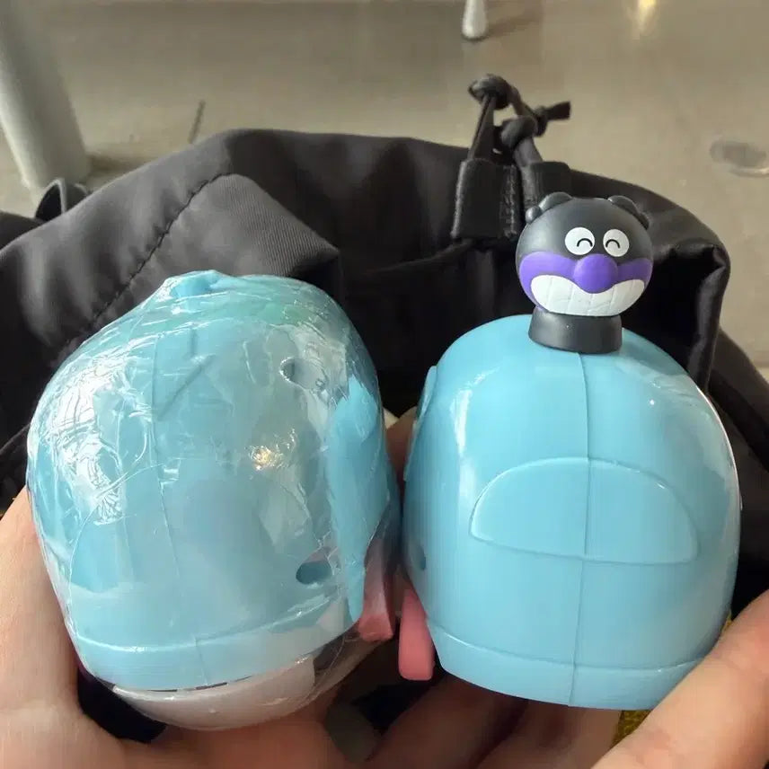 [BUNJANG] Anpanman Baikinman Wheeled Tomica Figure (Sealed) / 호빵맨 세균맨 바퀴 달린 토미카 피규어 미개봉