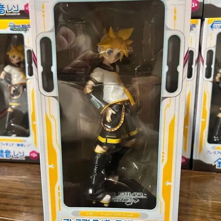 [BUNJANG] Kagamine Len Project DIVA Arcade Figure (Sealed) / [미개봉최저가.시세무시] 고전 카가미네 렌 프디바 아케이드 피규어