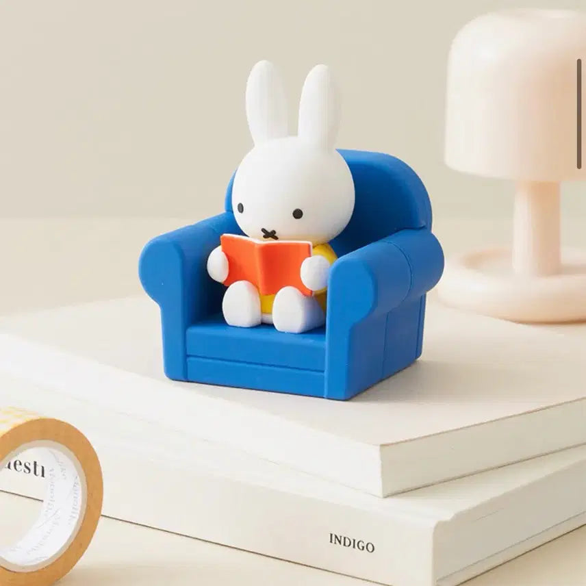 [BUNJANG] Miffy Character Figurine Paperweight / 미피 피규어 문진