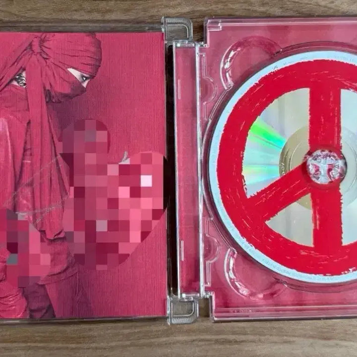 [BUNJANG] G-Dragon Autographed Non-Sale Album Bundle Set / 지드래곤 친필사인 비매 앨범 일괄