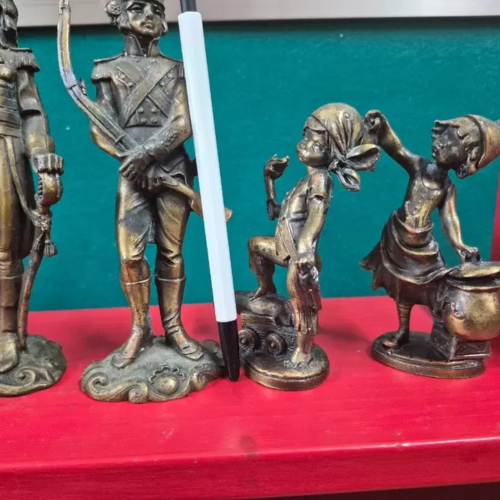 [BUNJANG] Vintage Soldier Figurine Metal Ornament Set / 금속 장식품 병정 인형 청동 인형 주물 빈티지