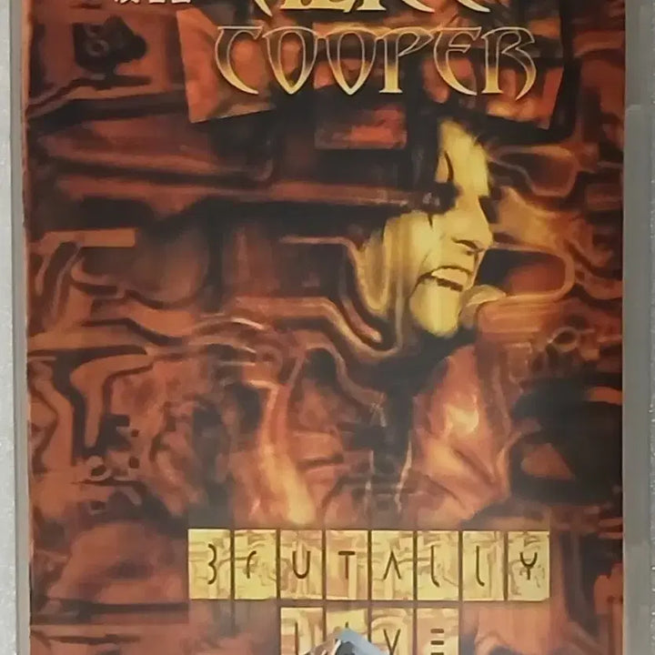 [BUNJANG] Alice Cooper Brutally Live Concert DVD / 앨리스 쿠퍼 Brutally Live 콘서트 DVD