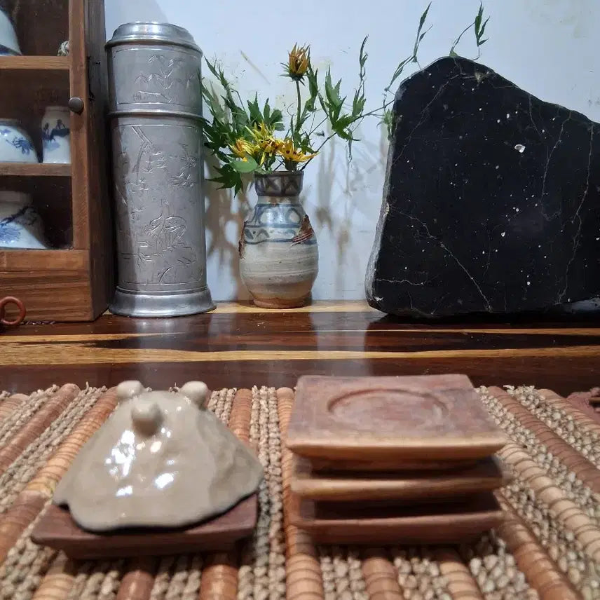 [BUNJANG] Buncheong Tea Cup and Wooden Tea Tray Set / 분청차잔과 나무차탁4점