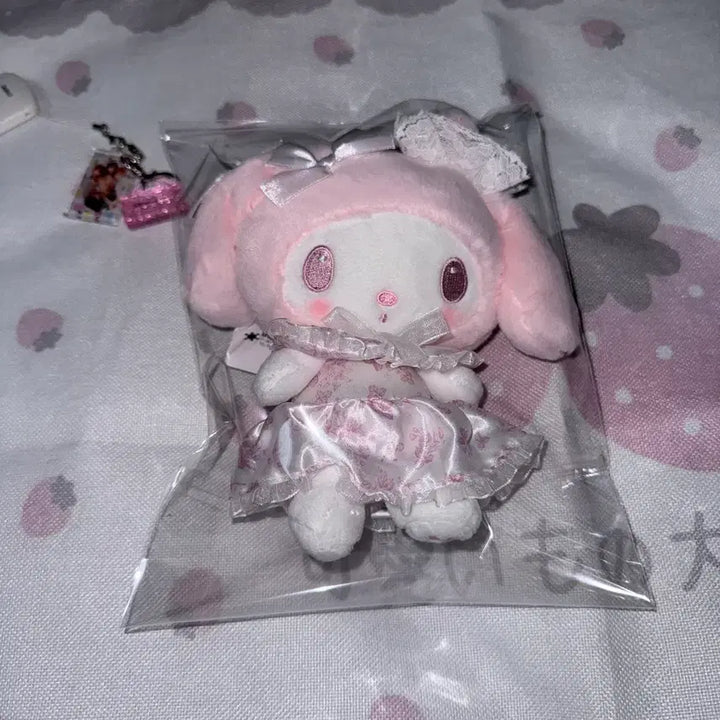 [BUNJANG] Shiroichigo Teatime My Melody Doll with Bag / 시로이치고 티타임 마이멜로디 인형 + 가방