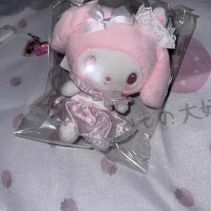 [BUNJANG] Shiroichigo Teatime My Melody Doll with Bag / 시로이치고 티타임 마이멜로디 인형 + 가방