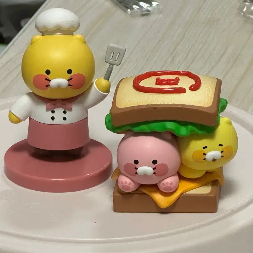[BUNJANG] ChunSik Sandwich Maker Chef ChunSik Figure / 춘식이 맛삼춘 춘식이 샌드위치 피규어 요리사 춘식이