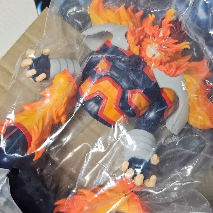 [BUNJANG] Endeavor &amp; Dabi My Hero Academia Figures Bundle (Display Item) / 나히아 엔데버 다비 피규어 일괄 전시상품