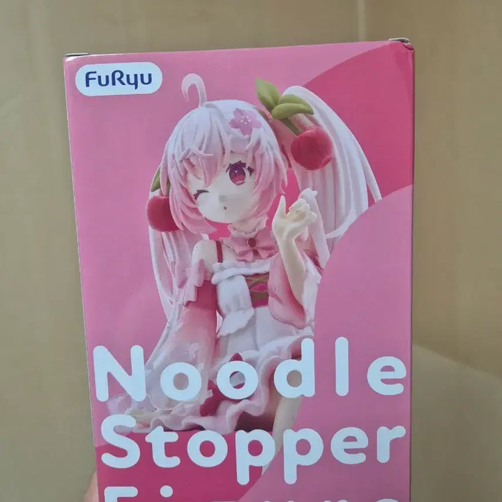 [BUNJANG] Hatsune Miku Sakura Miku Wink Noodle Stopper Figure 2025 Ver / 하츠네미쿠 사쿠라 미쿠 윙크 누들 스토퍼 피규어 2025 ver