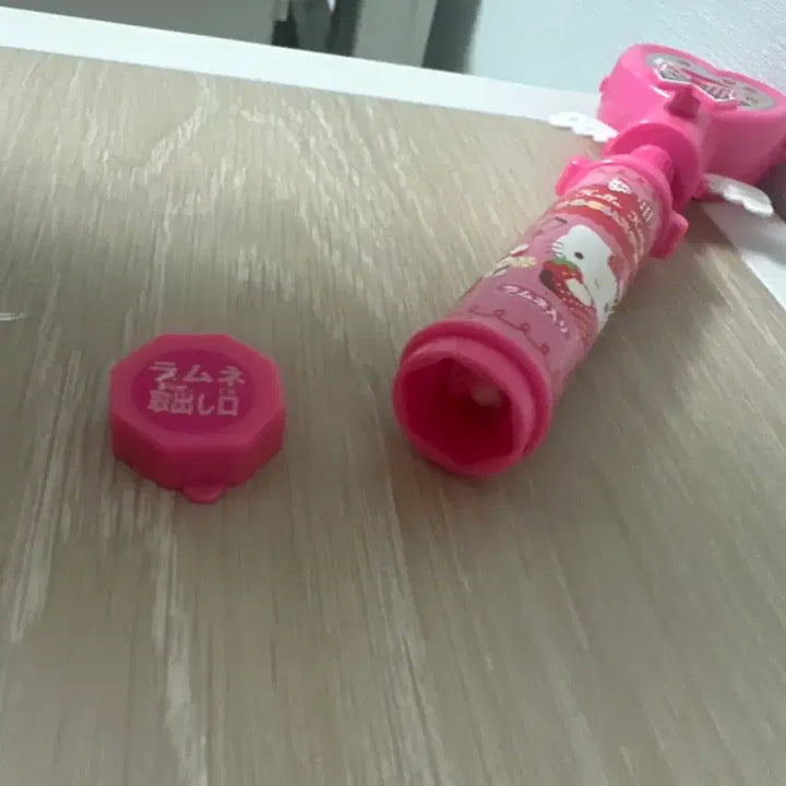 [BUNJANG] Sanrio Angel Hello Kitty Heart Wand Pink / 산리오 엔젤 헬로키티 하트 요술봉 핑크