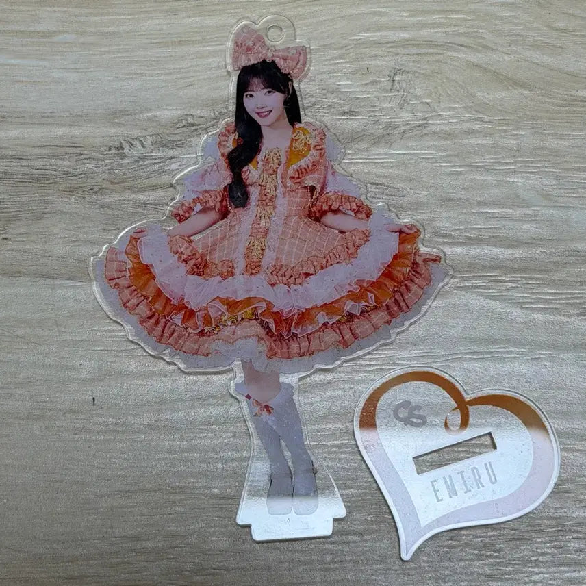 [BUNJANG] Cutie Street Emila Kawamoto Acrylic Stand / 큐티스트리트 큐스토 큐티스트릿 카와모토 에미루 아크릴 스탠드 아크스타
