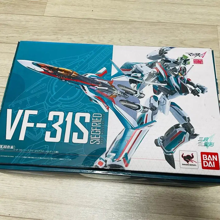 [BUNJANG] Bandai DX Chogokin Macross VF-31S Siegfried Arad Custom / 반다이 DX초합금 마크로스 VF-31S 아라드기 지크프리드