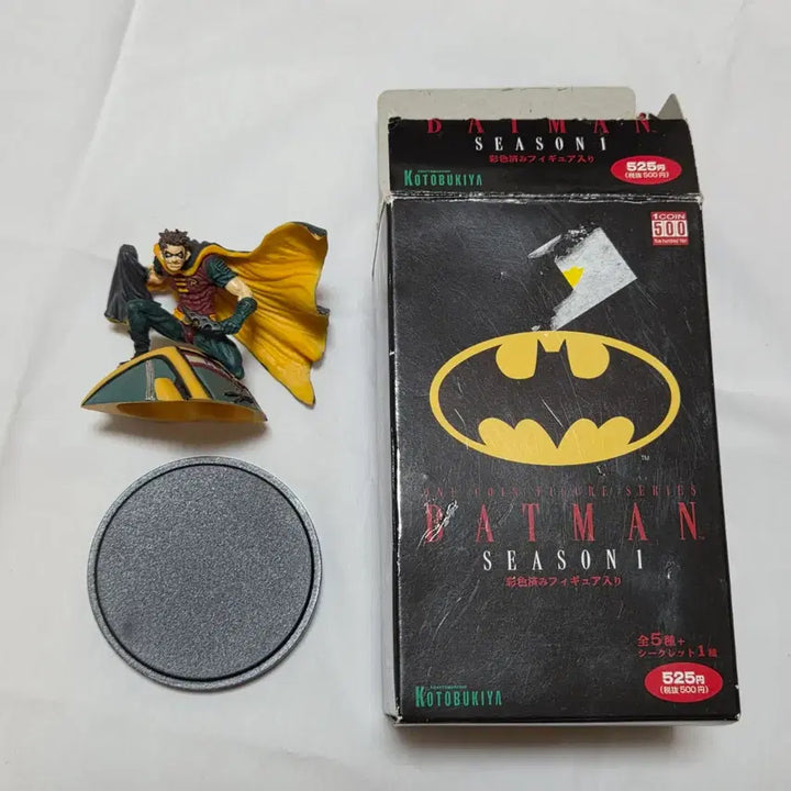 [BUNJANG] Kotobukiya Batman One Coin Figure Robin / 코토부키야 배트맨 원코인 피규어 로빈