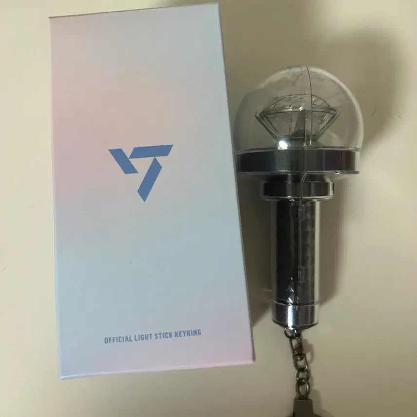 [BUNJANG] SEVENTEEN Official Mini Carat Bong Keyring / 세븐틴 공식 미니 응원봉 캐럿봉 키링 급처