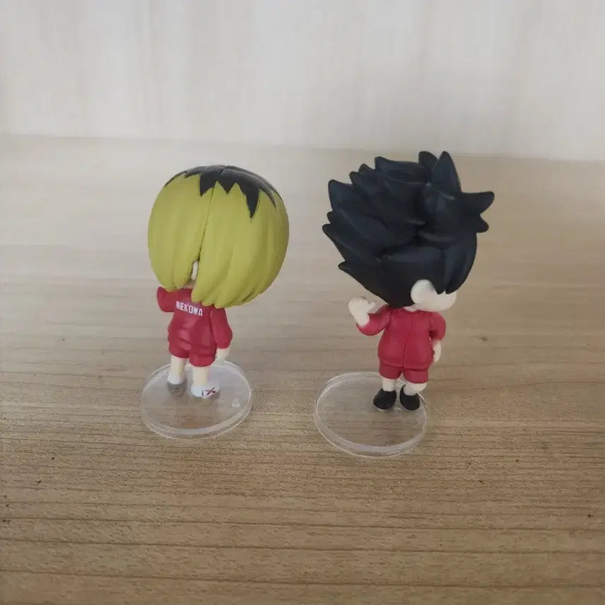 [BUNJANG] Haikyuu!! "Look Back" Gacha Kuroo &amp; Kenma Acrylic Stand / 뒤돌아봐요 가챠