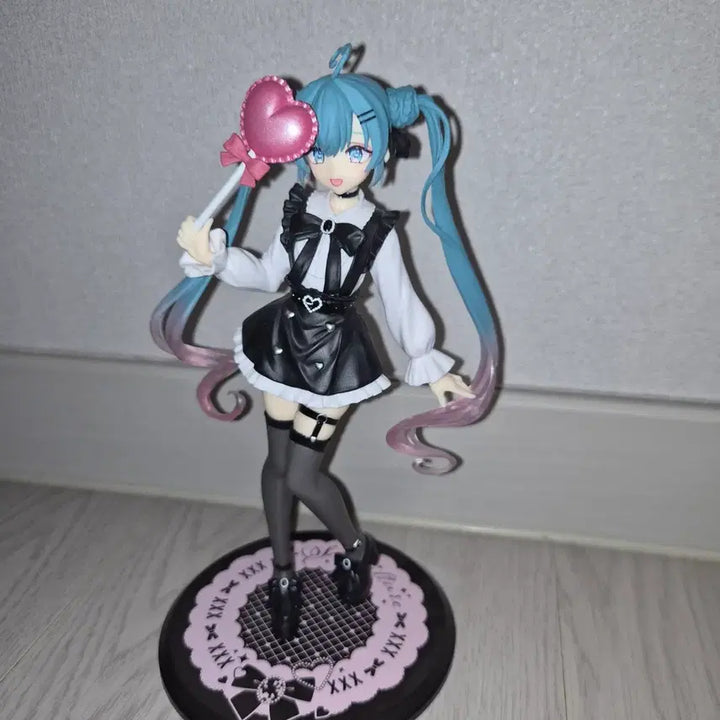 [BUNJANG] Taito Jujikai Miku Figure / 타이토 서브컬쳐 지뢰계 미쿠 피규어
