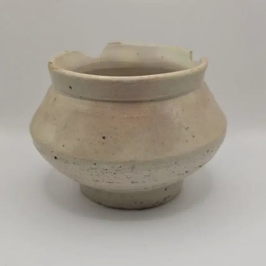 [BUNJANG] Authentic Late Joseon Dynasty White Porcelain Jar / 진품 조선후기 백자호 골동품