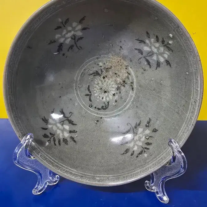 [BUNJANG] Inlaid Chrysanthemum Celadon Bowl / 상감국화문대접