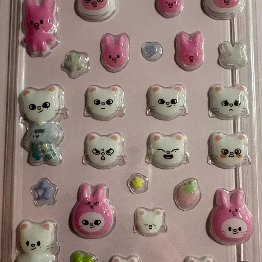 [BUNJANG] Skeezju 3D Sticker - Genillet Dwaekki / 스키주 3D 스티커 - 지니렛 돼끼