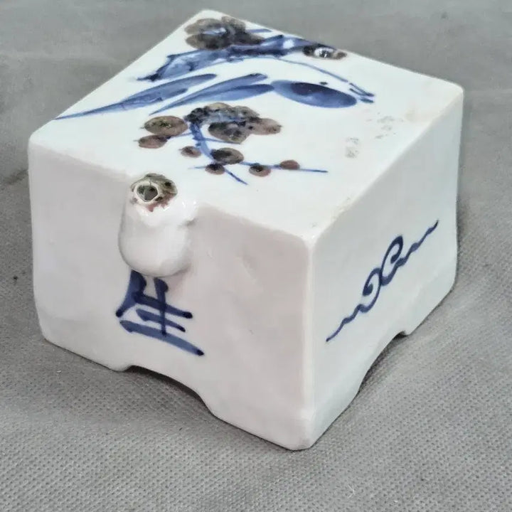 [BUNJANG] Large Square Iron-Painted Celadon Inkstone / 철화청화백자 사각 대형 연적