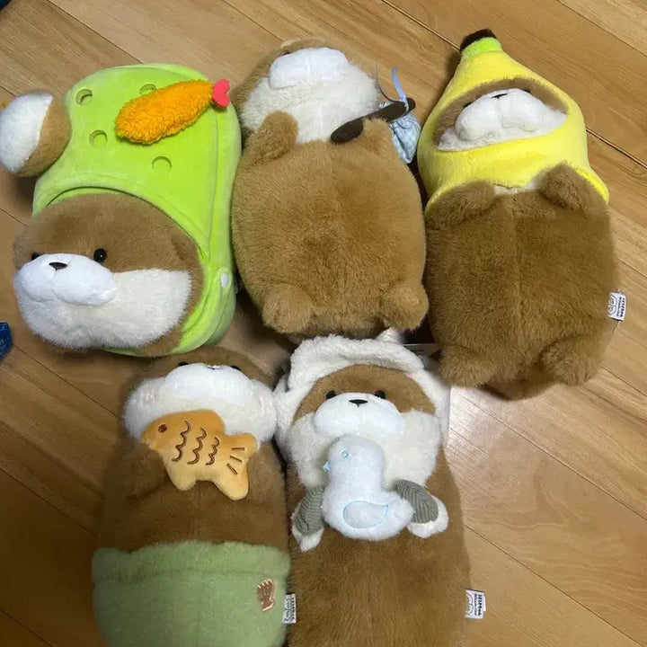 [BUNJANG] Otter Plush Set + Penguin Plush / 수달인형 세트+서비스 펭귄