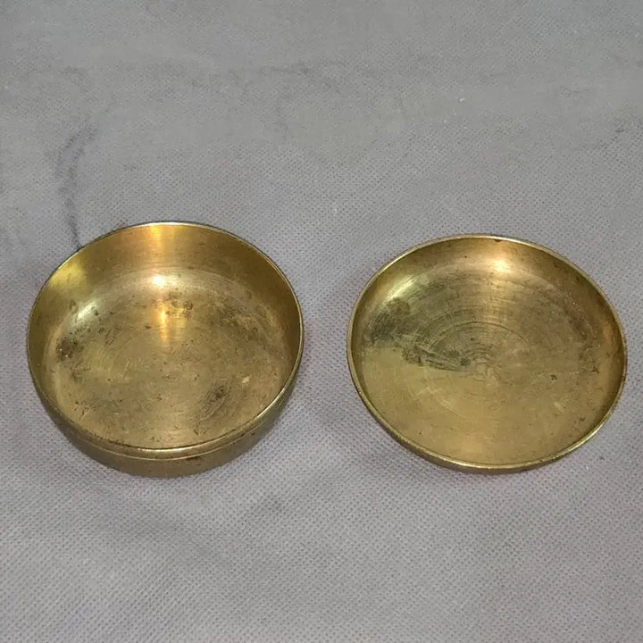 [BUNJANG] Brass Incense Container / 상태좋은 유기 향합
