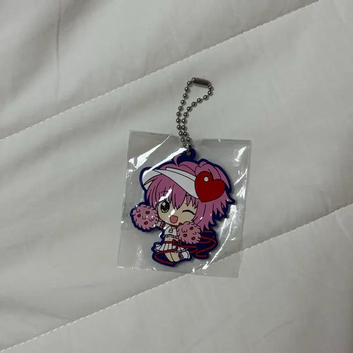 [BUNJANG] Character Transformation Â¢ Kyo Â¢ Amu Â¢ Amulet Heart Â¢ Rubber Strap Gacha Charm / 캐릭캐릭체인지 아무 애뮬릿하트 러버스트랩 가챠 고무키링