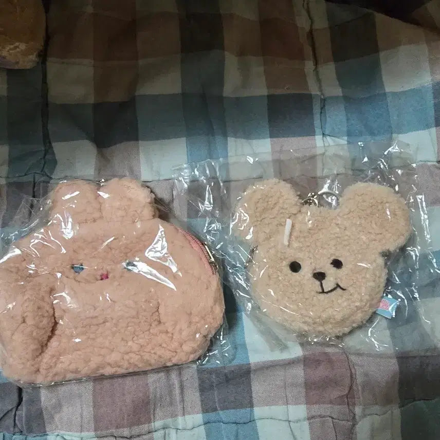 [BUNJANG] Jelly Bubble Bbang Gomi Coin Pouch Keychain, Rabbit Pouch / 젤리버블 빵곰이 동전지갑 키링, 토끼 파우치